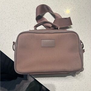 Dagne Dover Taupe/purple lunch bag